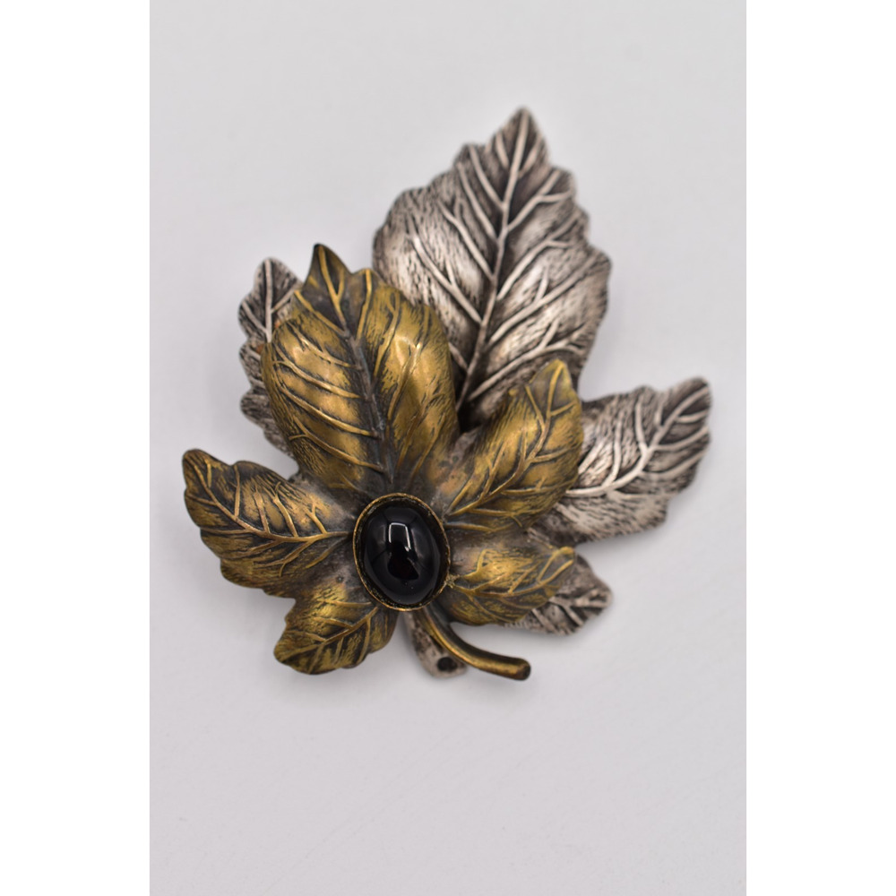 Vintage Maple Leaf Pin Brooch Black Cabochon Brass Silver Two Tone 1970s BinBP